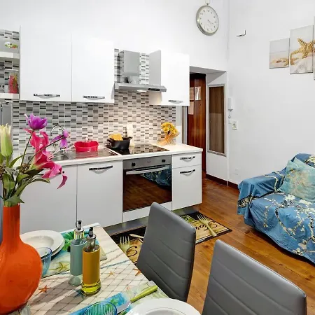 Stella Marina - By Ligooria Apartment *